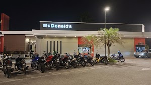 McDonald's Puncak Alam DT McDonald's Puncak Alam DT